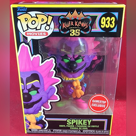 Spikey gamestop exclusive funko # 933 (nib) with pop protector - Picture 2 of 7